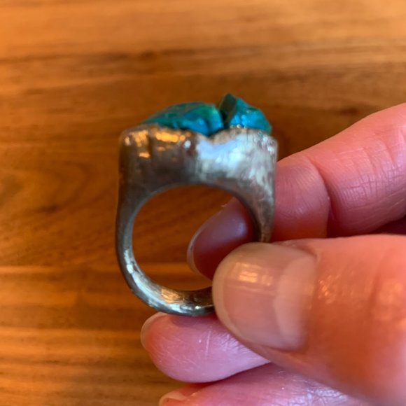 Unique statement ring - Picture 2 of 4